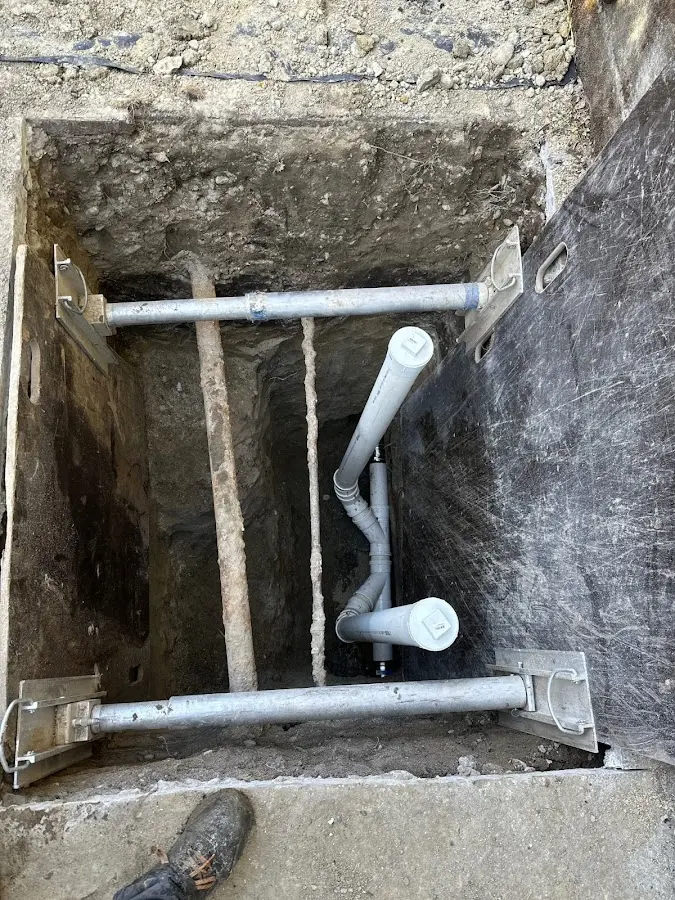 Experienced plumber completing Gas Line Repair work in Pine Island